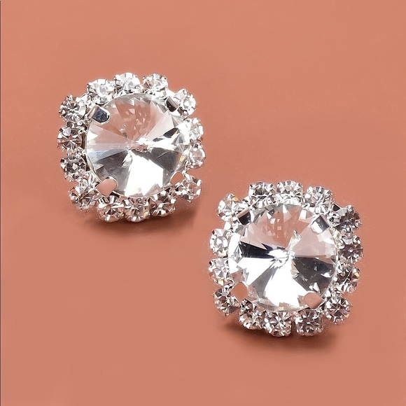 Jewelry - Rhinestone Stud Earrings